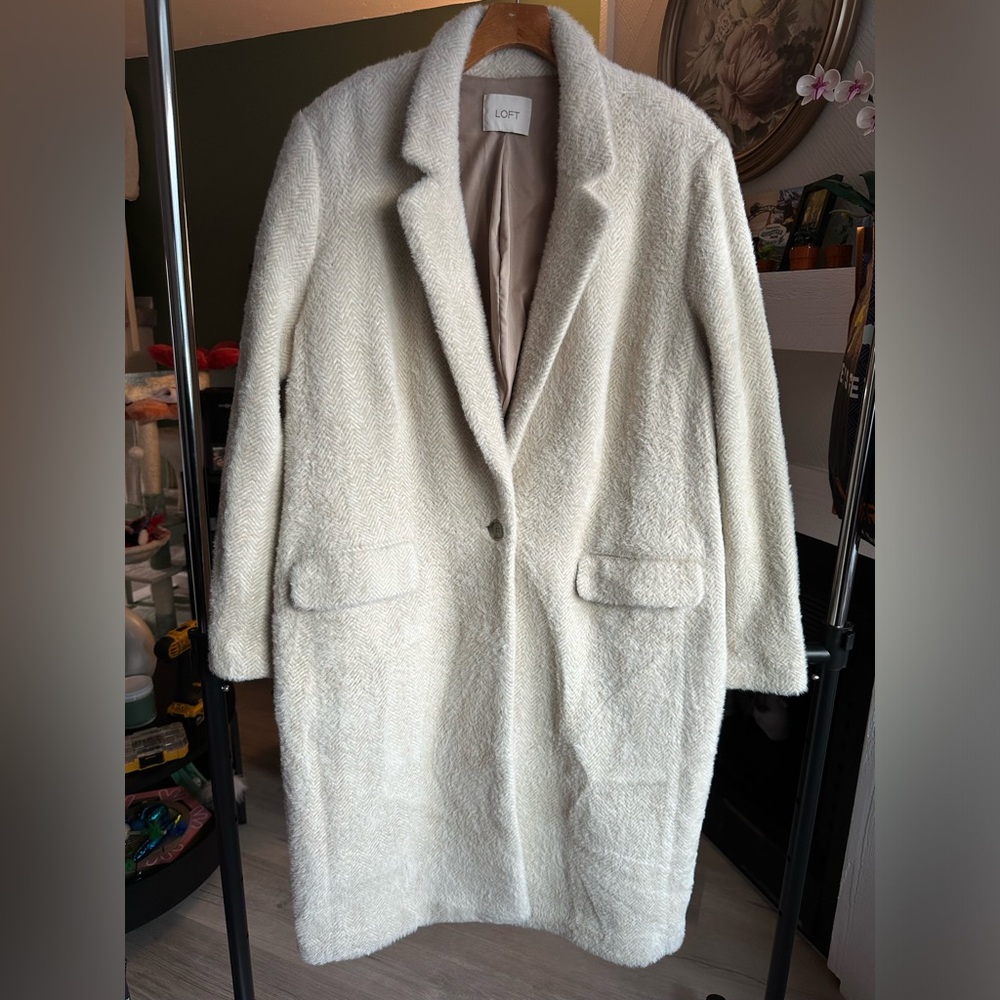 LOFT Beige Heavy Wool Coat Womens US Size L